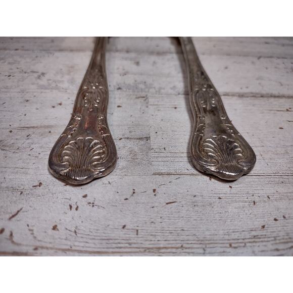 Vintage FB Rogers Italy Ornate Silver Plate Embossed Fruit Serving Spoon & Fork - Picture 2 of 8